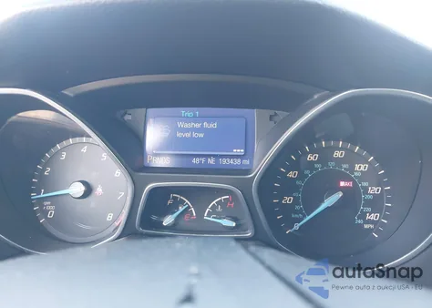 2013 Ford Focus Se z USA, uszkodzony, nr VIN 1FADP3F22DL201478